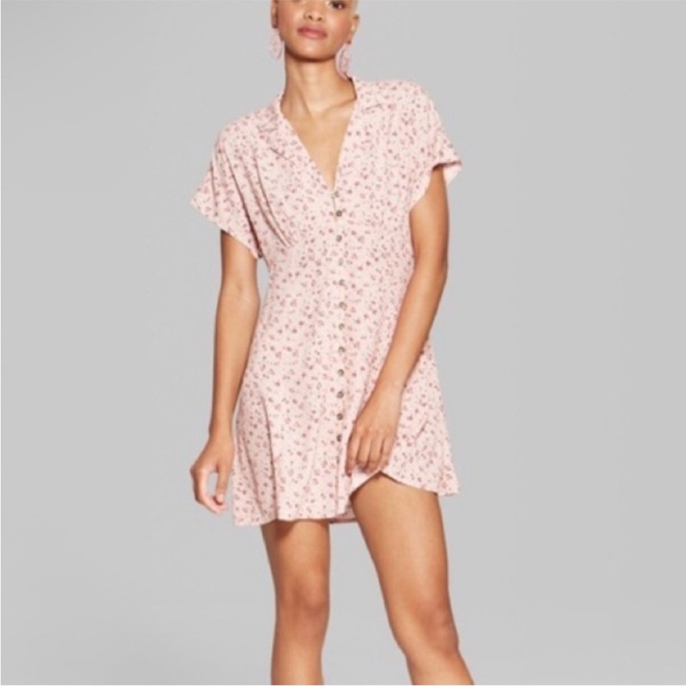 🖤 Wild Fable Pink Floral Button Front Mini Dress
